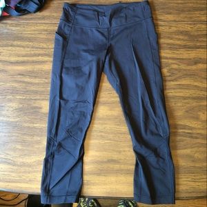 Size 8 black lulu running leggings